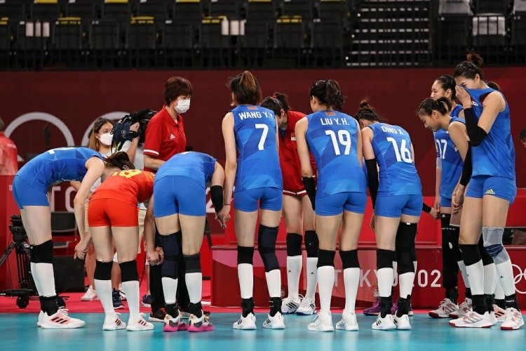 标题中国女排近10届奥运会成绩：3金1银2铜 小组末出线